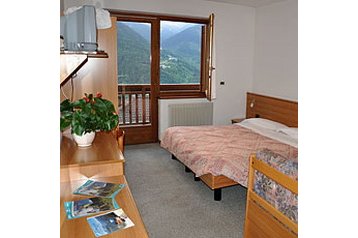 Italië Hotel Capriana, Exterieur