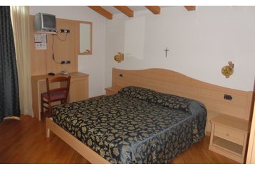 Италия Hotel Cembra, Экстерьер