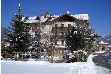 Hotel Cavedago 2