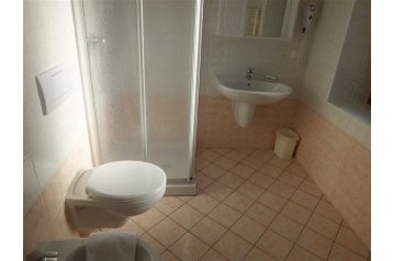 Hotel Cavedago 2