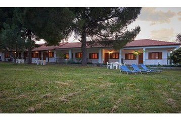 Hellas Byt Vourvourou, Eksteriør