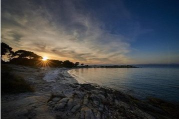 Hellas Byt Vourvourou, Eksteriør