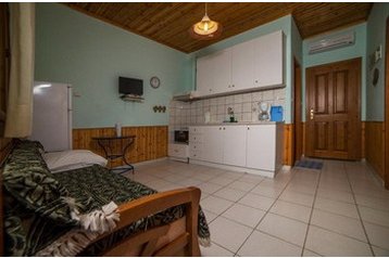 Hellas Byt Vourvourou, Eksteriør