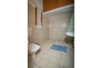 Hellas Byt Vourvourou, Eksteriør