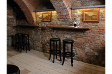 Словенiя Hotel Ptuj, Екстер'єр