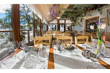 Словенiя Hotel Zreče, Екстер'єр