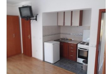 Montenegro Privát Tivat, Eksterjöör