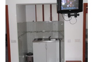 Černá Hora Privát Tivat, Exteriér
