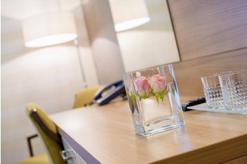 Węgry Hotel Debreczyn / Debrecen, Zewnątrz