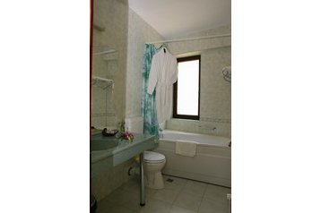 Rumeenia Hotel Piteşti, Eksterjöör