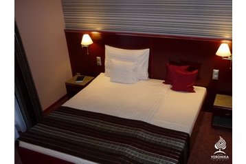 Венгрия Hotel Tiszaújváros, Экстерьер