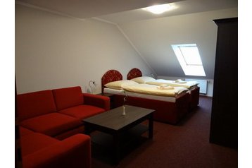 Slovaška Penzión Solčany, Eksterier