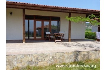 Bulgarije Chata Kosharitsa, Exterieur