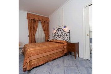 Iталiя Hotel Неаполь / Napoli, Екстер'єр