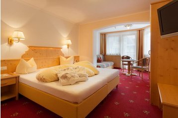 Австрія Hotel Tux, Екстер'єр