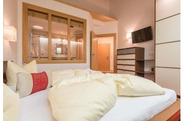 Австрія Hotel Tux, Екстер'єр