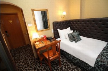 Latvija Hotel Jelgava, Eksterjeras