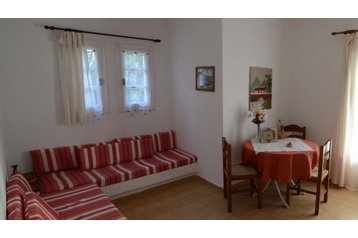 Grèce Hotel Istro, Extérieur