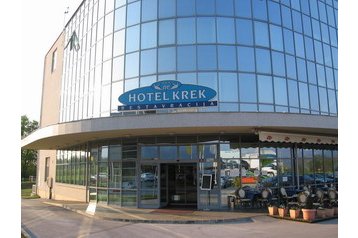 Slovinsko Hotel Lesce, Exteriér