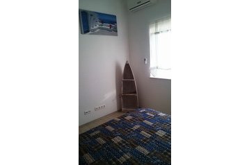 Kroatia Privát Rogač, Eksteriør