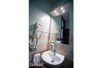 Хърватска Hotel Ðakovo, Екстериор