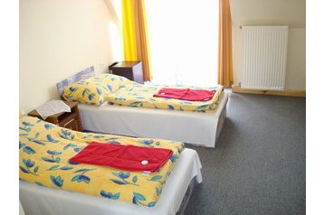 Vengrija Hotel Kápolnásnyék, Eksterjeras