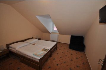 Tšehhi Vabariik Hotel Bouzov, Eksterjöör