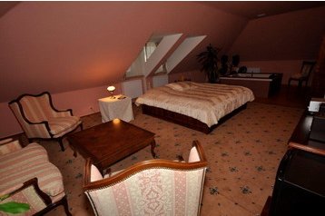 Tšehhi Vabariik Hotel Bouzov, Eksterjöör