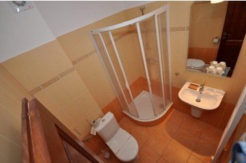 Tšehhi Vabariik Hotel Bouzov, Eksterjöör