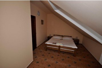 Tšehhi Vabariik Hotel Bouzov, Eksterjöör