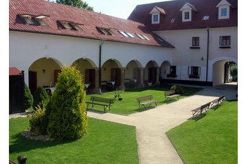 Čekija Hotel Bouzov, Eksterjeras