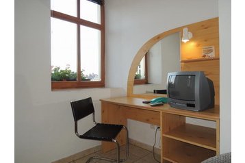 Хотел Broumov 1