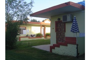 Hellas Privát Katerini, Eksteriør