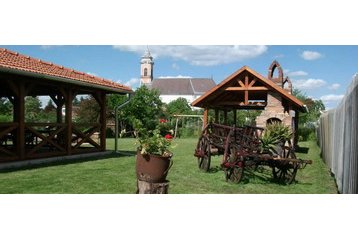 Ungari Penzión Sarud, Eksterjöör