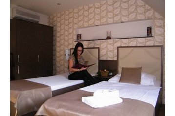 Hotel Komárom 1