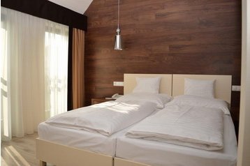 Hungrie Hotel Hajdunanas, Extérieur