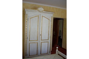 Rumunsko Hotel Zalău, Exteriér