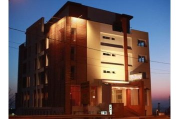 Rumānija Hotel Craiova, Eksterjers