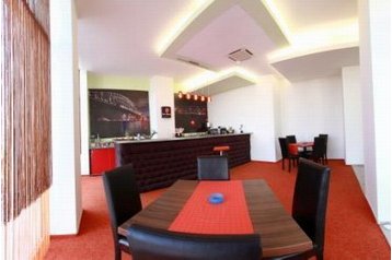 Rumānija Hotel Craiova, Eksterjers
