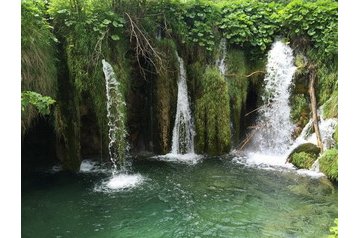 Chorvatsko Chata Otočac, Exteriér