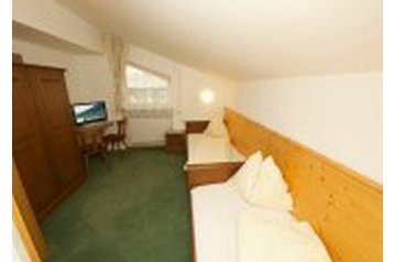 Austria Penzión Piesendorf, Exterior