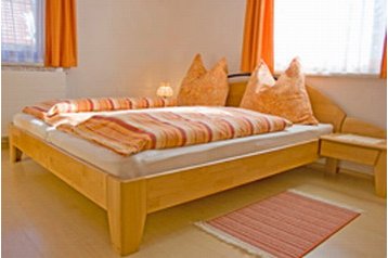 Austria Chata Tröpolach, Esterno