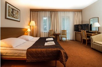 Polija Hotel Pisz, Eksterjers