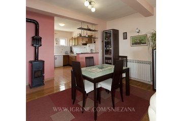 Kroatia Privát Igrane, Eksteriør