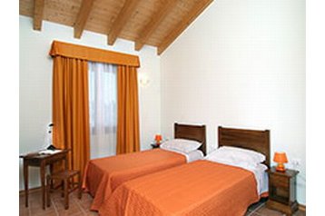 Taliansko Penzión Pocenia, Exteriér