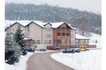 Хорватiя Hotel Netretić, Екстер'єр