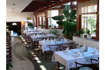 Ungaria Penzión Fertőszéplak, Exteriorul