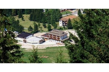 Italien Hotel Folgaria, Exterieur