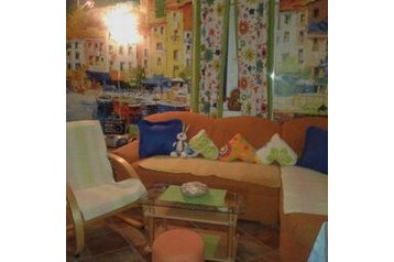 Melnkalne Byt Baošići, Eksterjers