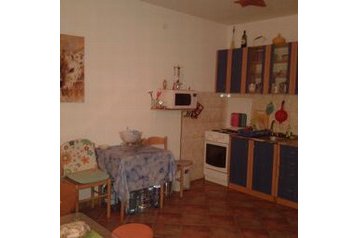 Melnkalne Byt Baošići, Eksterjers